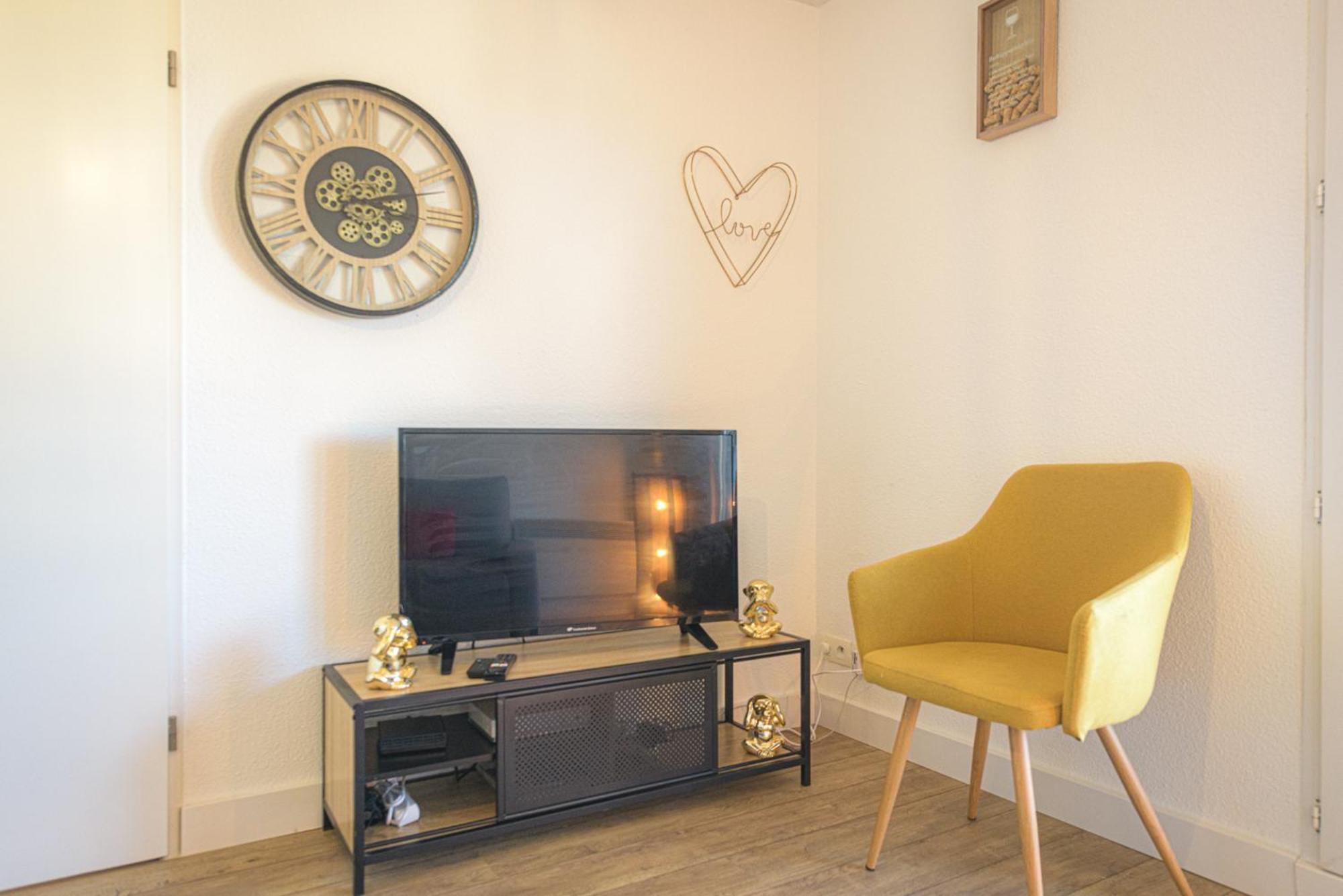 Magnifique appartement T2 rénové Aux vendanges Gaillac Chambre photo
