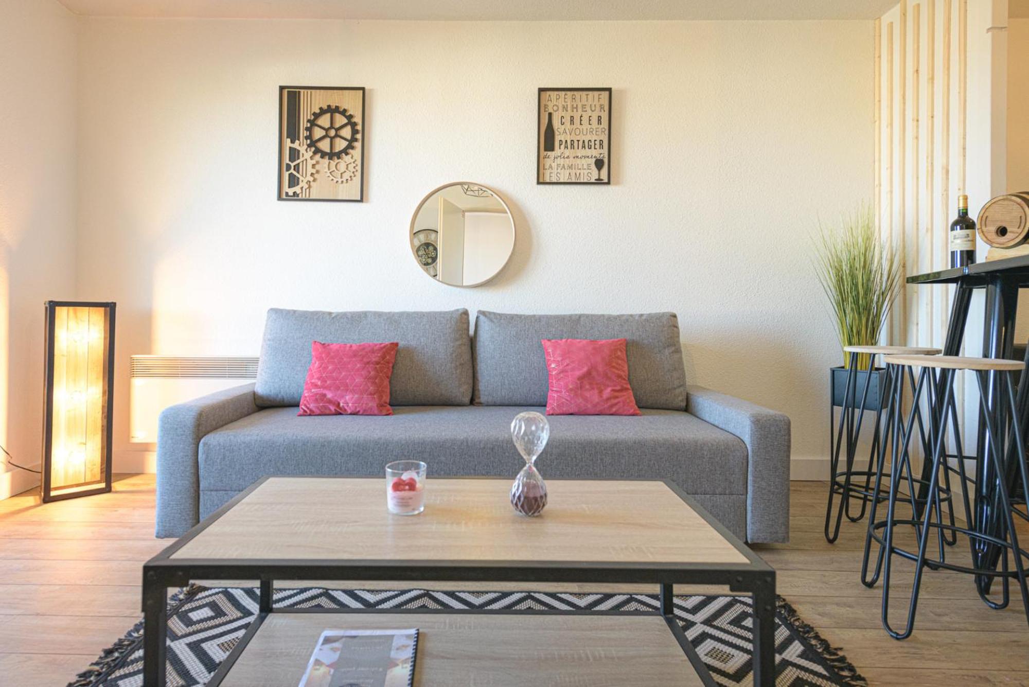 Magnifique appartement T2 rénové Aux vendanges Gaillac Chambre photo
