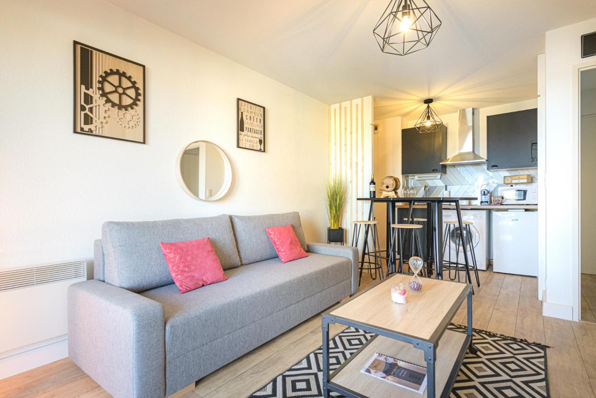 Magnifique appartement T2 rénové Aux vendanges Gaillac Chambre photo